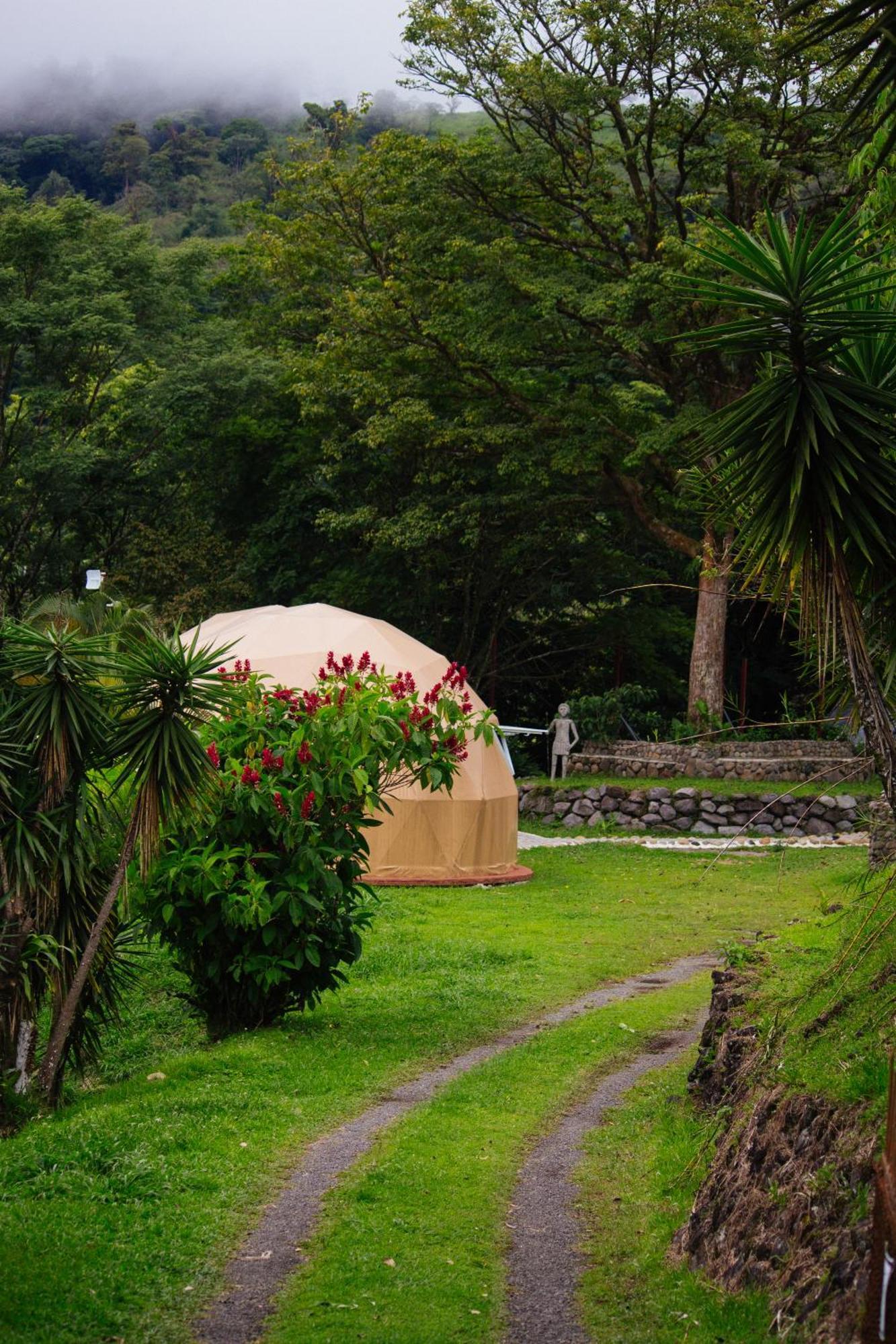 Pura Vista Glamping Hotel El Castillo Exterior photo